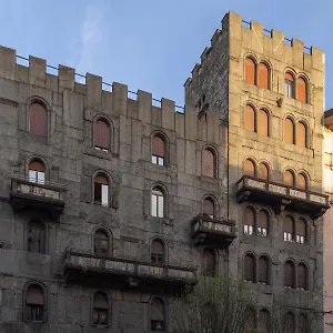  Appartamento Interno In Un Castello Storico In Centro