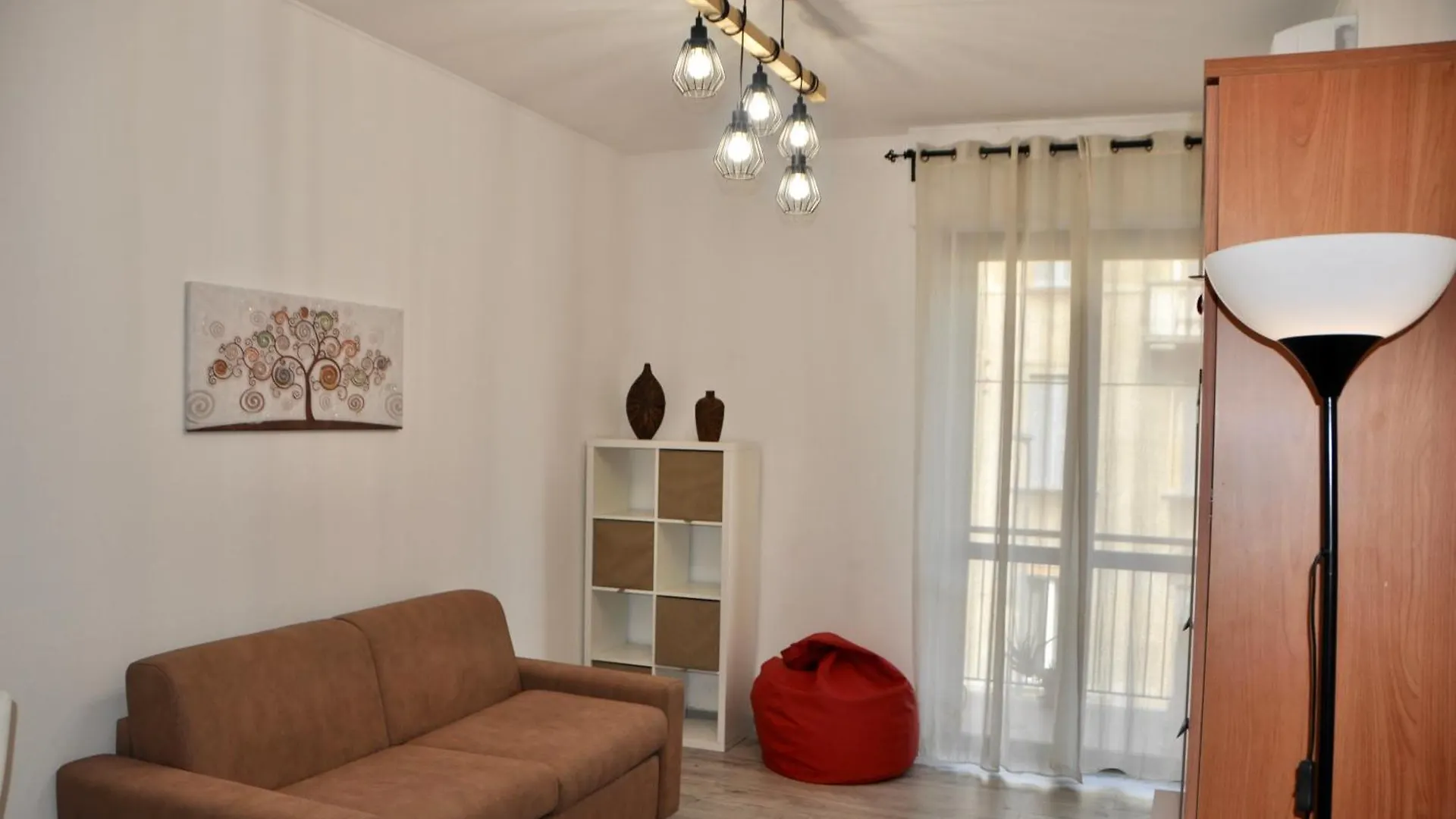 M.Aurelio Red Apartment Milan Italy